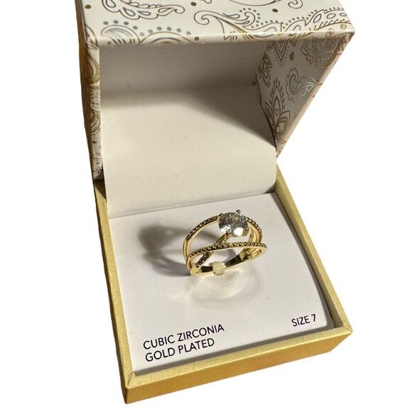 NWT Charter Club Gold-Tone Cubic Zirconia Overlap Open Ring size 7 - Picture 2 of 3